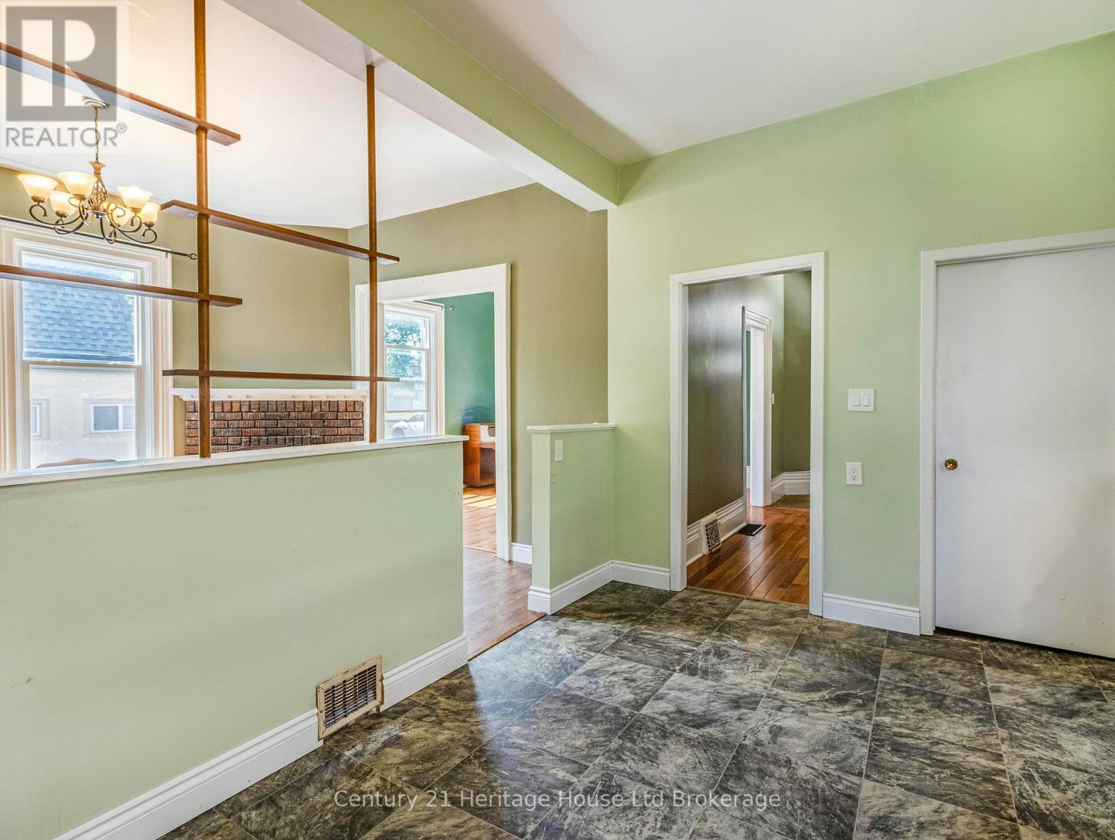 552 Hatch Street, Woodstock, ON, N4S 1N6 - 15