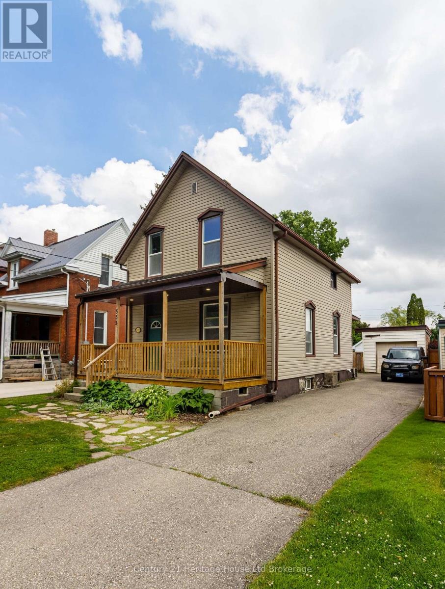 552 Hatch Street, Woodstock, ON, N4S 1N6 - 3