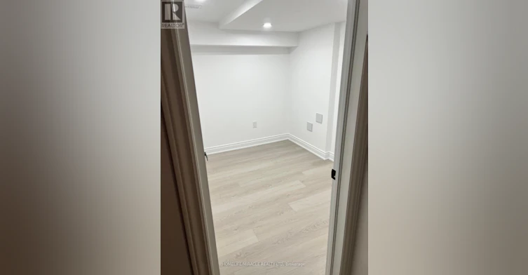 23 Aldenham Street, Brampton, ON, L6X 5S2 - 5