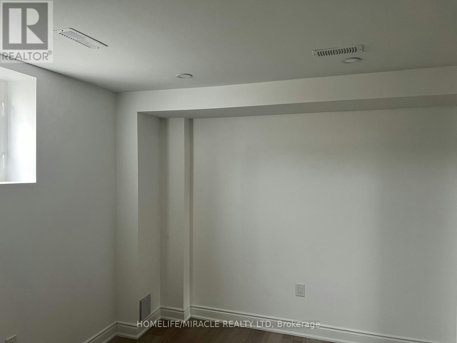 23 Aldenham Street, Brampton, ON, L6X 5S2 - 10
