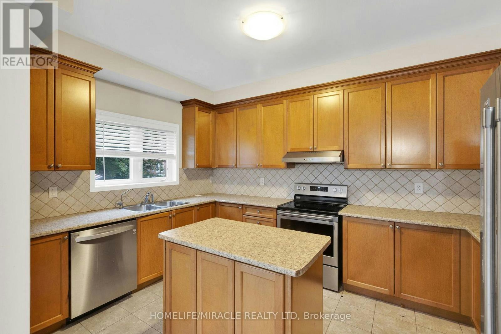 15 Chetholme Place E, Halton Hills, ON, L7G 0B5 - 9