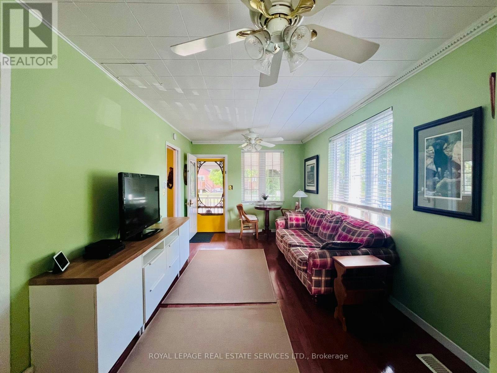 30 College Street, Halton Hills, ON, L7G 2N7 - 6