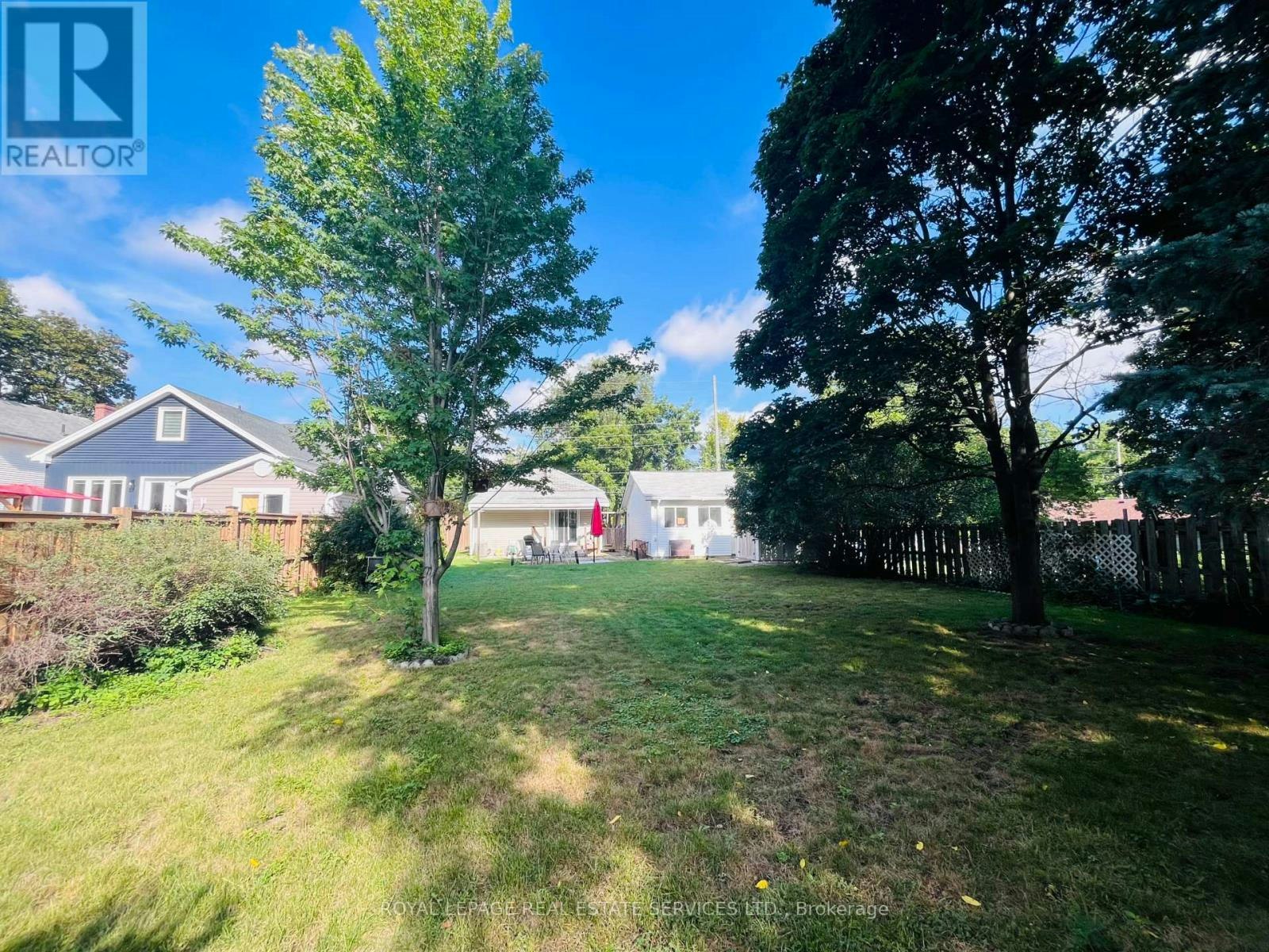 30 College Street, Halton Hills, ON, L7G 2N7 - 18