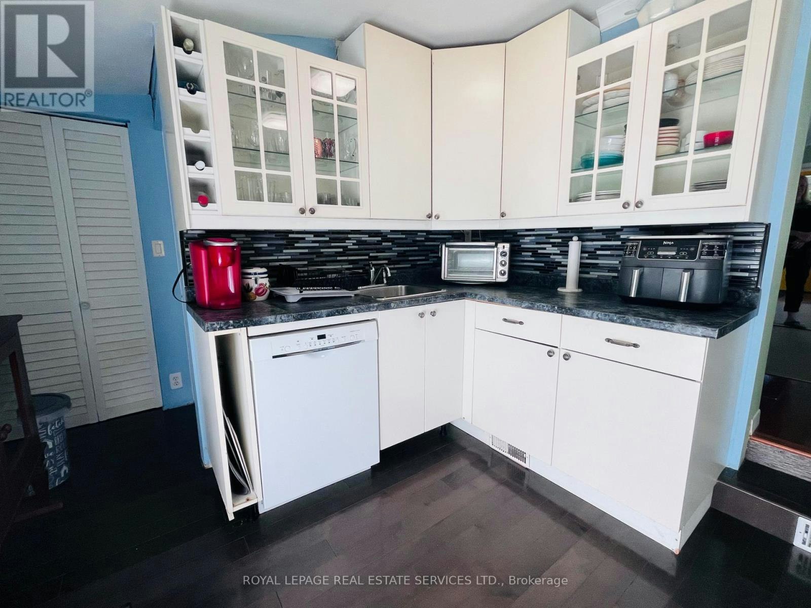30 College Street, Halton Hills, ON, L7G 2N7 - 13