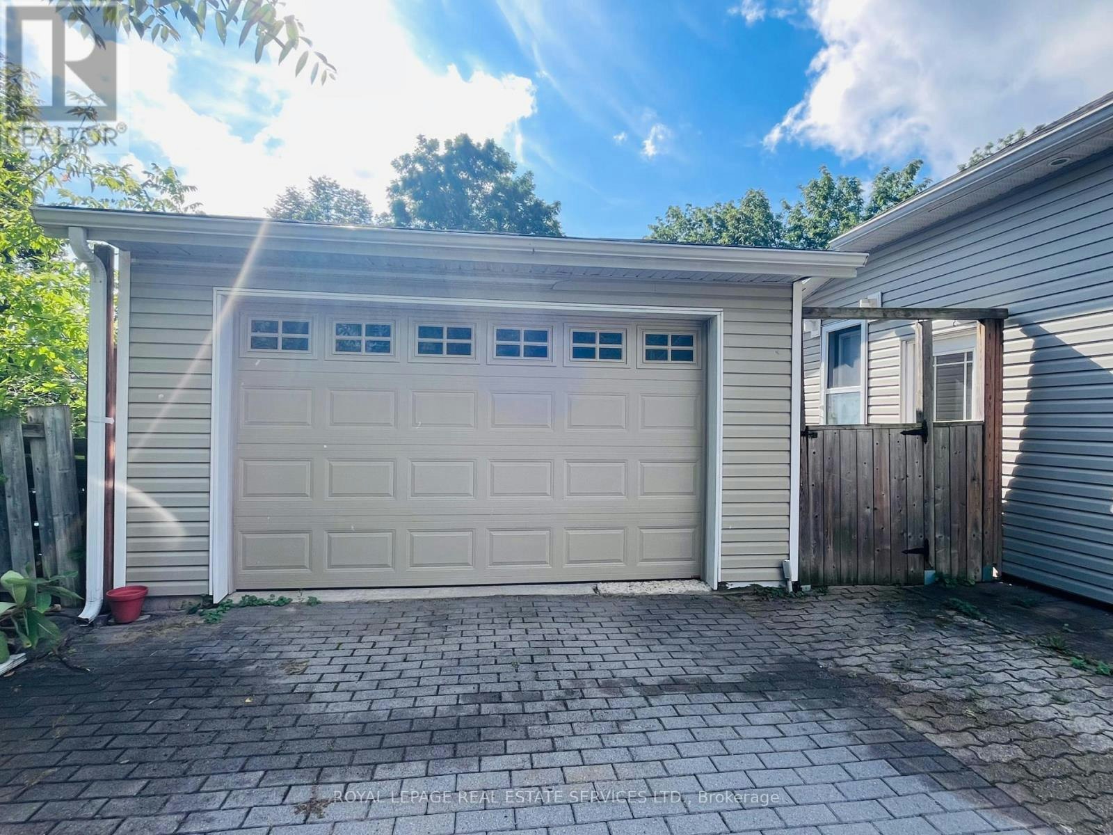 30 College Street, Halton Hills, ON, L7G 2N7 - 20