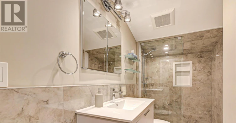 3-150 Medland Street, Toronto, ON, M6P 2N5 - 16