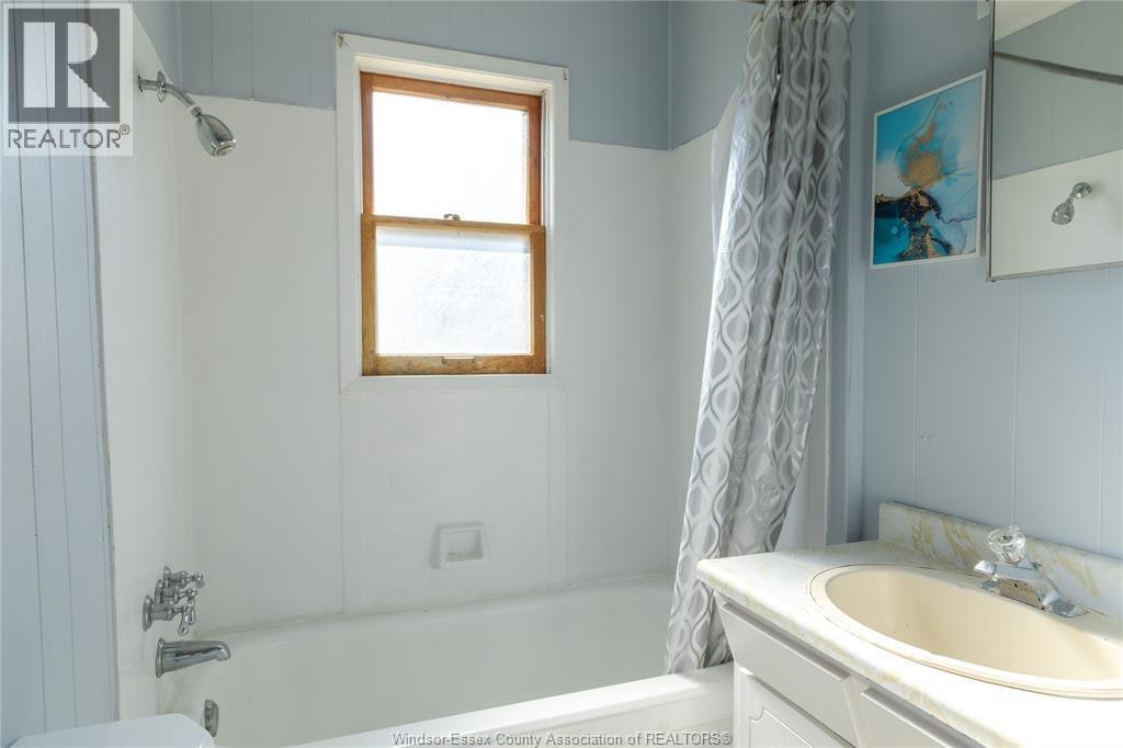 327 Bouffard, Lasalle, ON, N9J 1G3 - 8