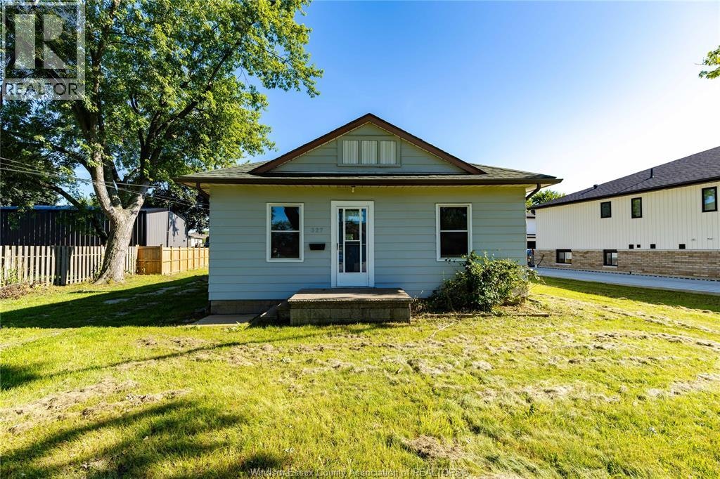 327 Bouffard, Lasalle, ON, N9J 1G3 - 3