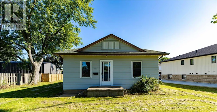 327 Bouffard, Lasalle, ON, N9J 1G3 - 3