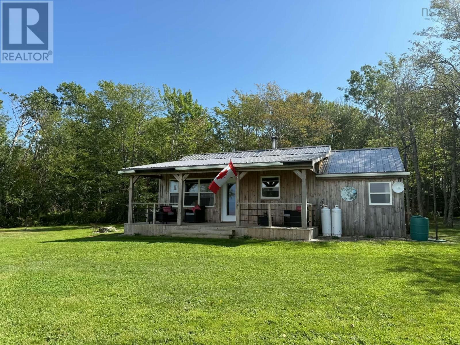 6383 215 Highway, Noel Shore, NS, B0N 1T0