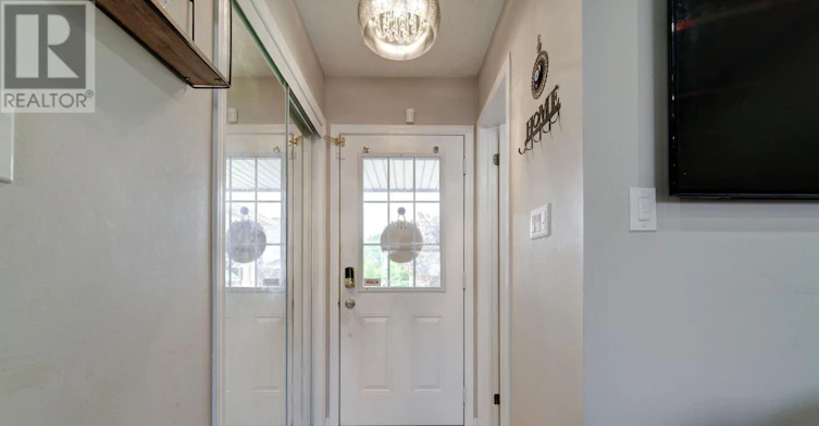 4028 Donnic Drive, Burlington, ON, L7M 0A7 - 6