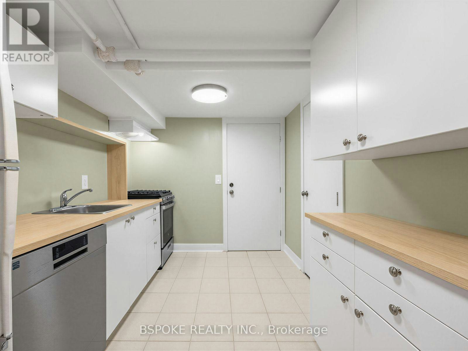 BSMT-112 Delaware Avenue, Toronto, ON, M6H 2T1 - 3