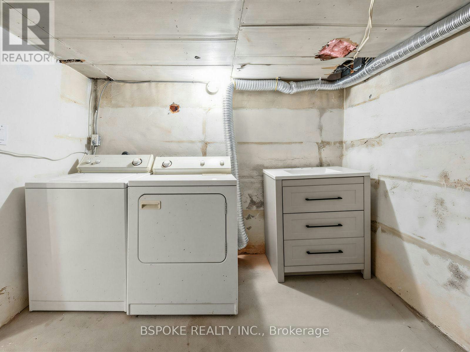 BSMT-112 Delaware Avenue, Toronto, ON, M6H 2T1 - 10