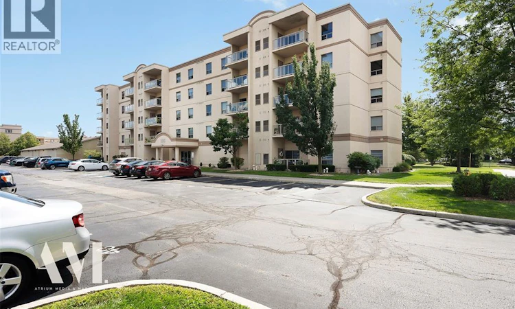 306-325 Village Grove