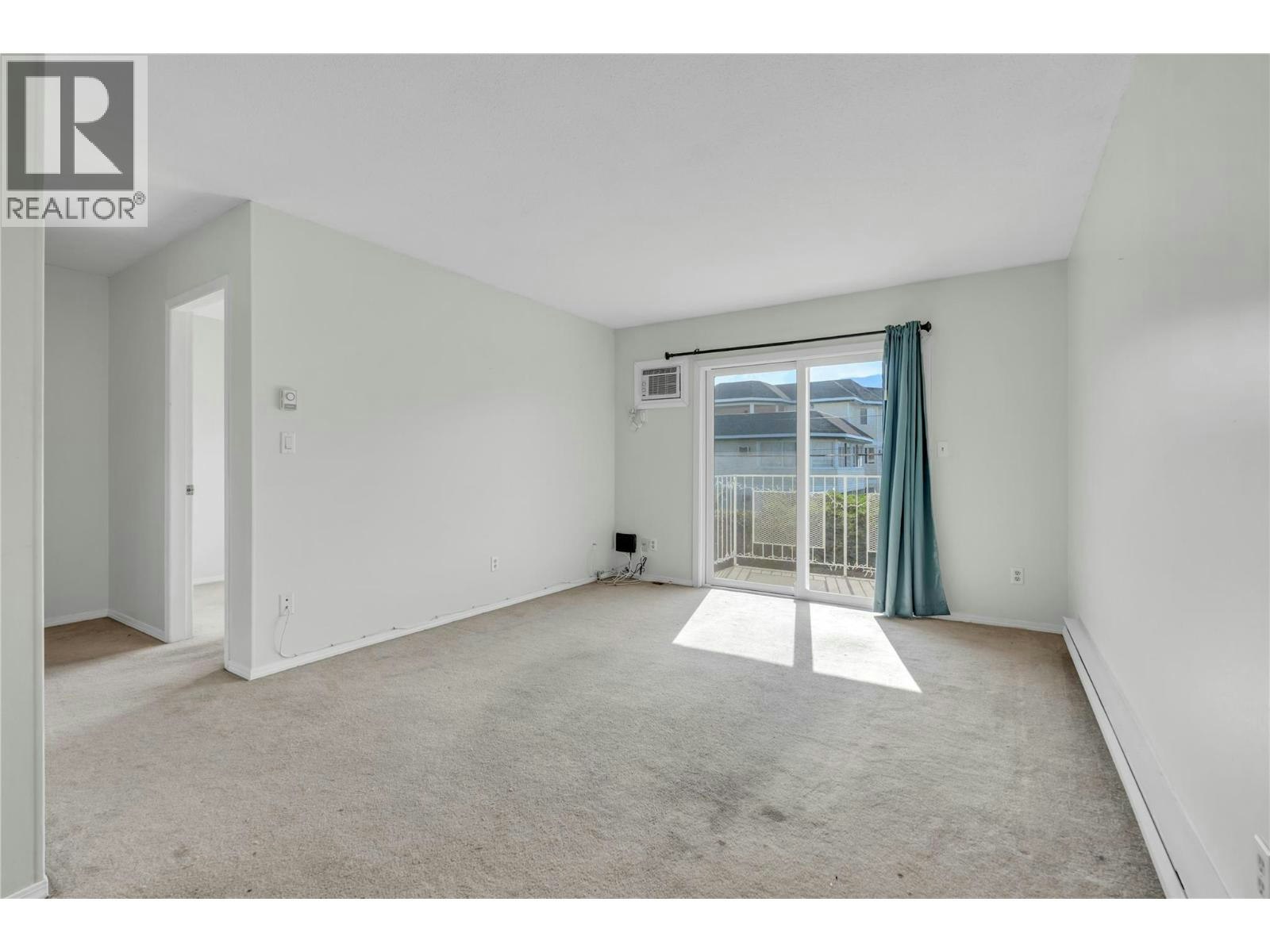 208-198 Roy Avenue - 4