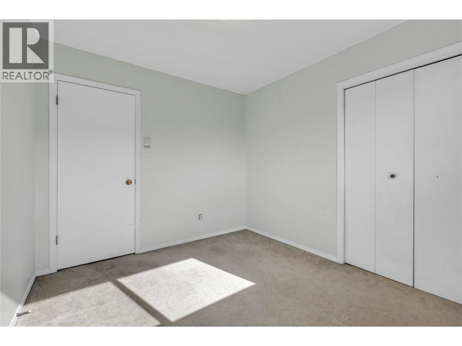 208-198 Roy Avenue, Penticton, BC, V2A 3M9 - 15
