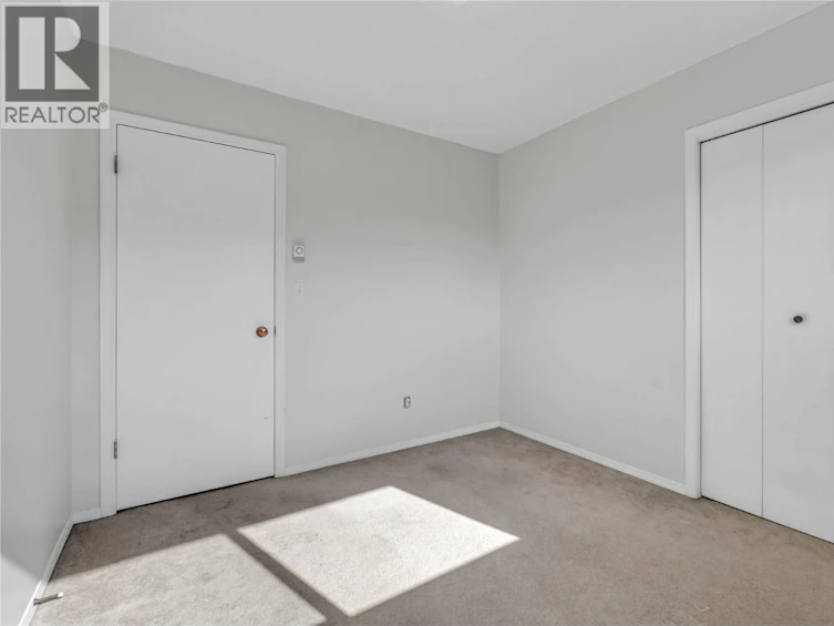 208-198 Roy Avenue, Penticton, BC, V2A 3M9 - 15