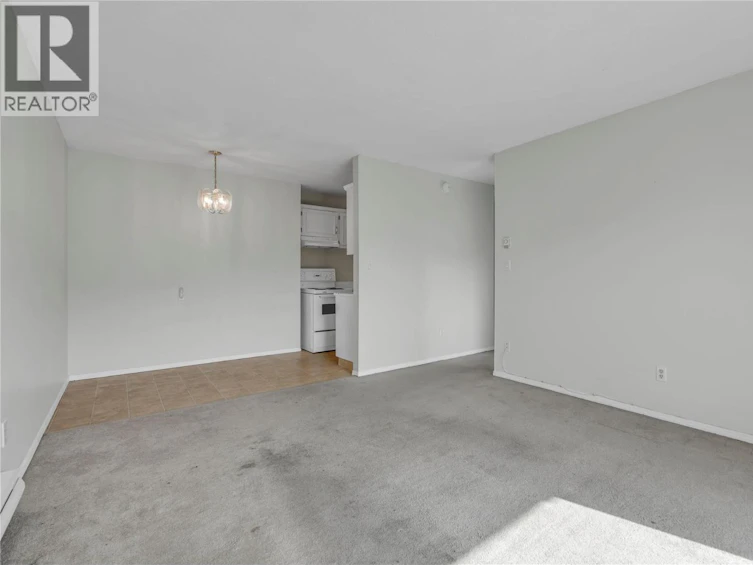 208-198 Roy Avenue, Penticton, BC, V2A 3M9 - 11