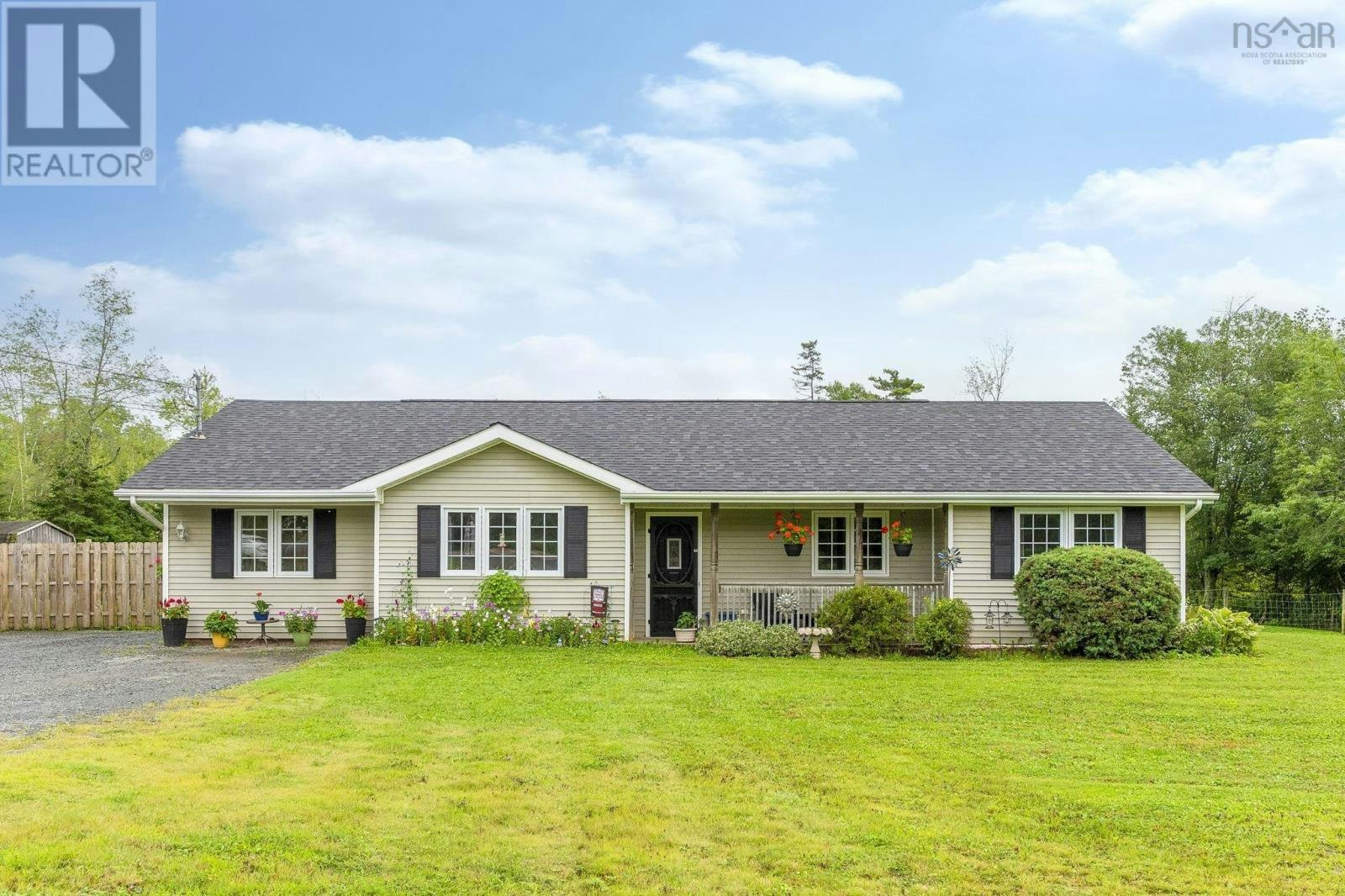 18951 2 Highway, Fort Ellis, NS, B0N 2J0
