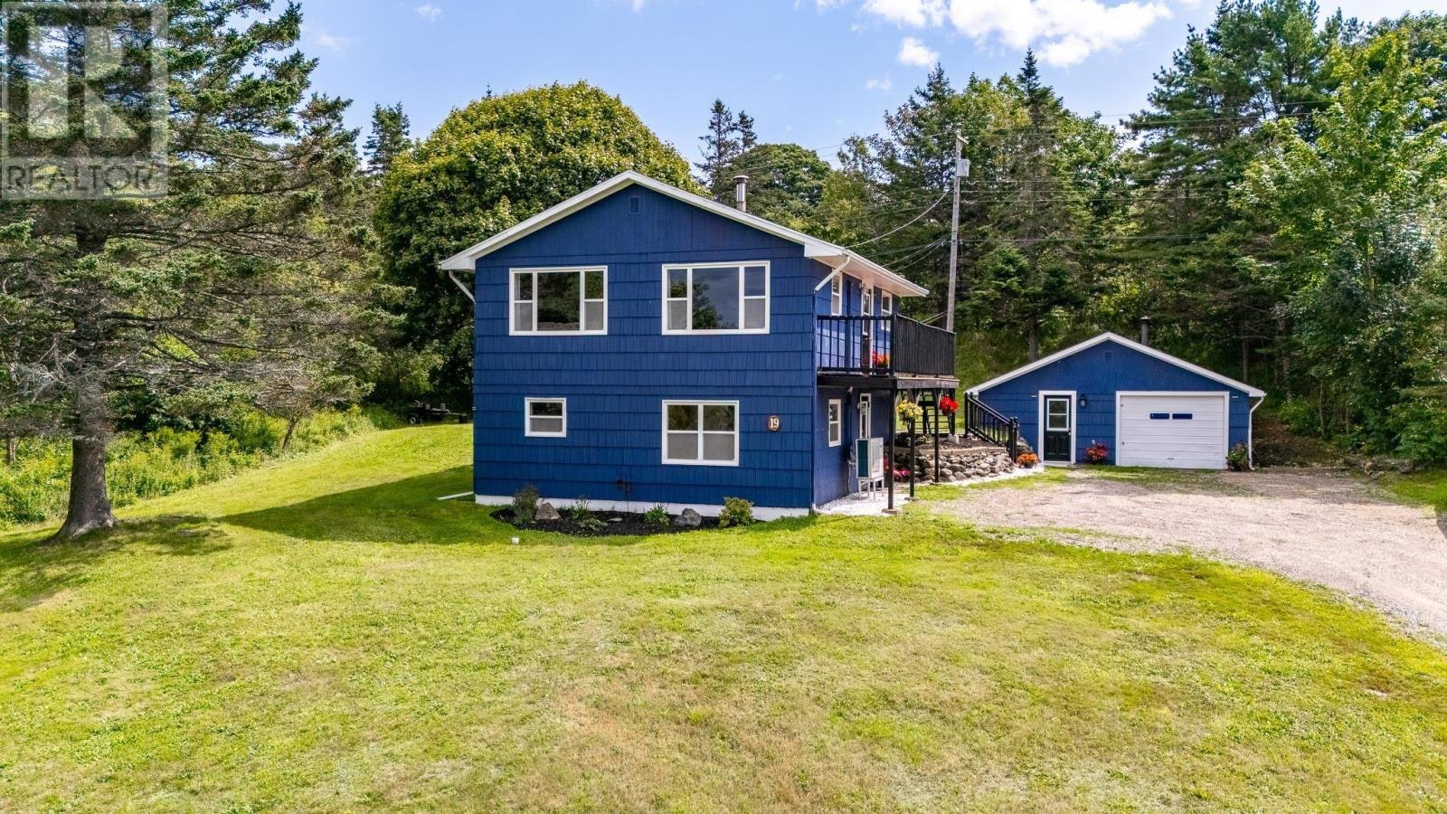 19 Spruce Lane, Hebron, NS, B5A 5Z6