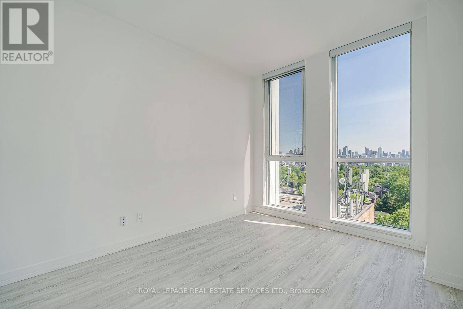1110-223 St Clair Avenue W, Toronto, ON, M4V 1R3 - 13