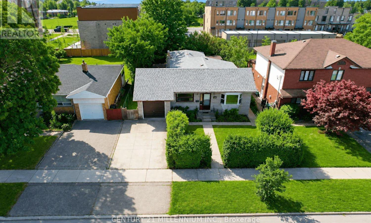 169 Ranee Avenue