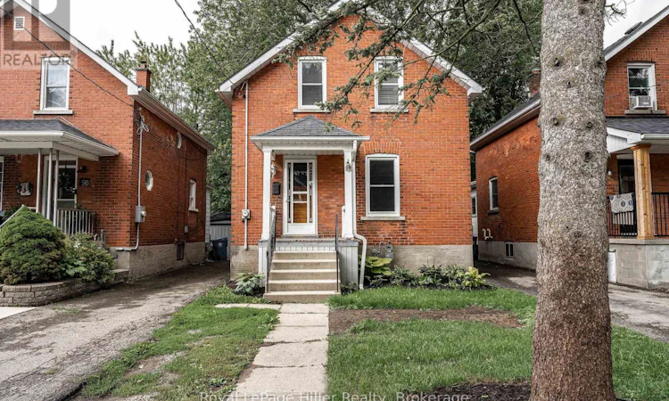 96 Mcnab Street