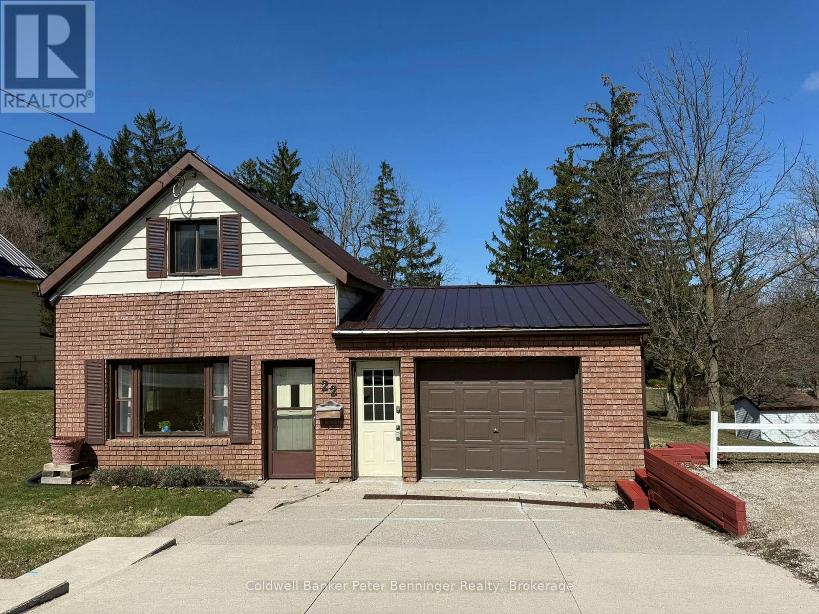 22 Mcgivern Street, Brockton, ON, N0G 2V0