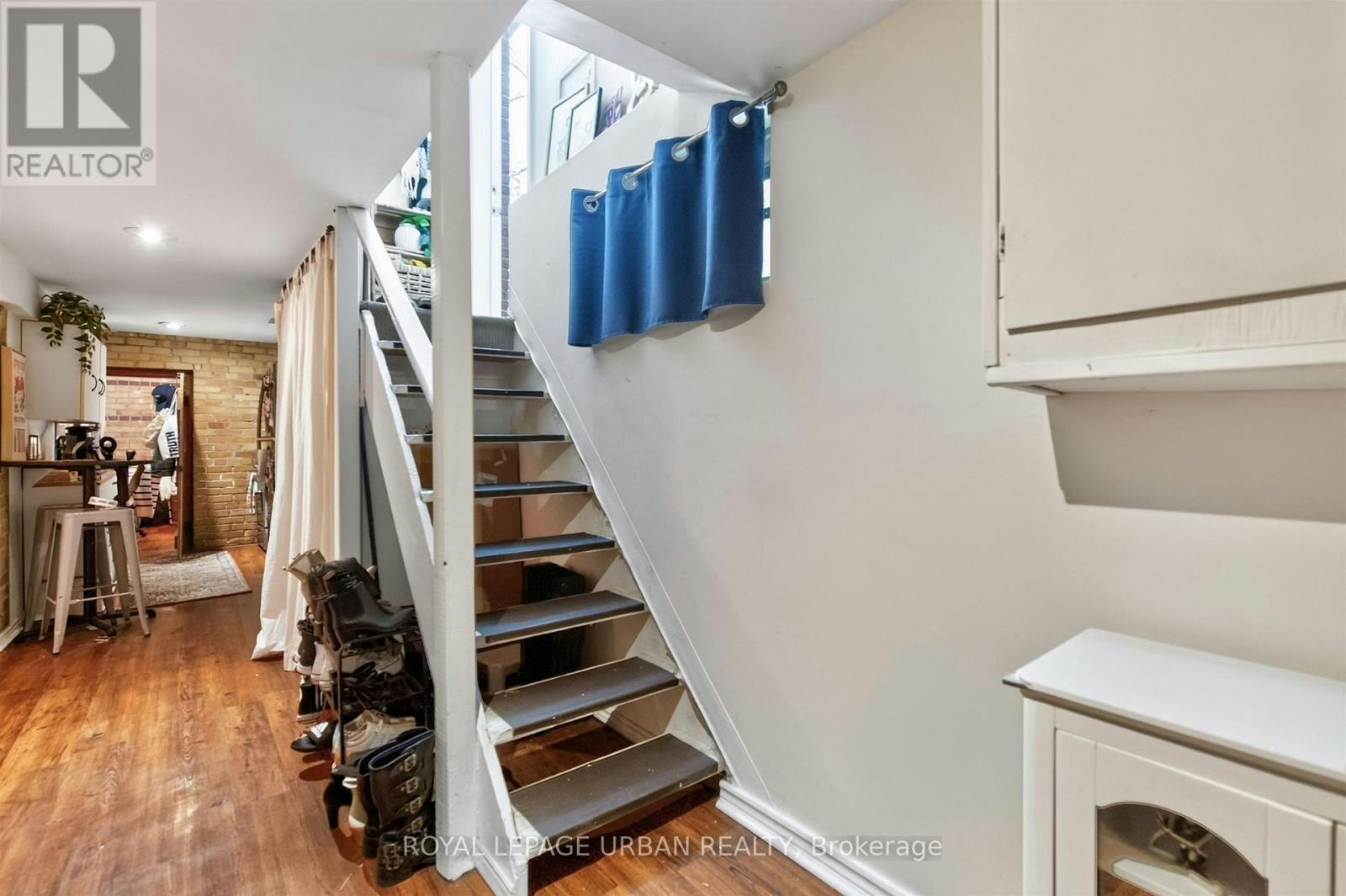 20 Cambridge Avenue, Toronto, ON, M4K 2L1 - 4