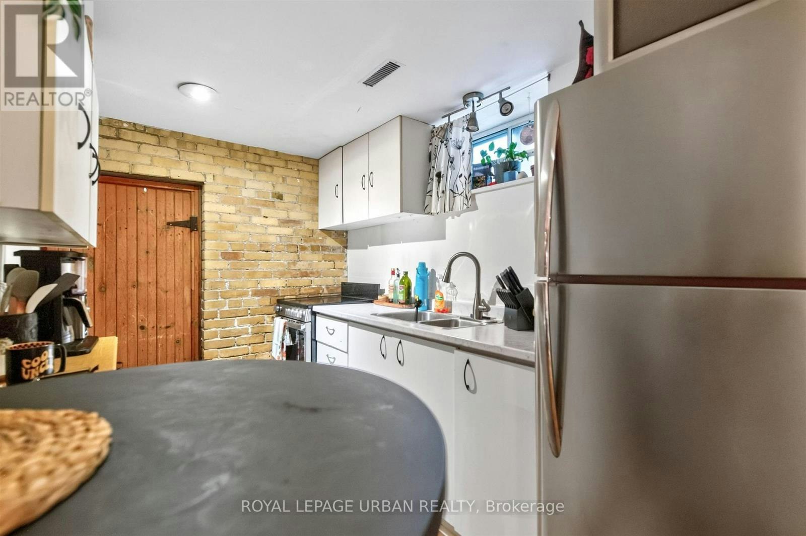 20 Cambridge Avenue, Toronto, ON, M4K 2L1 - 11