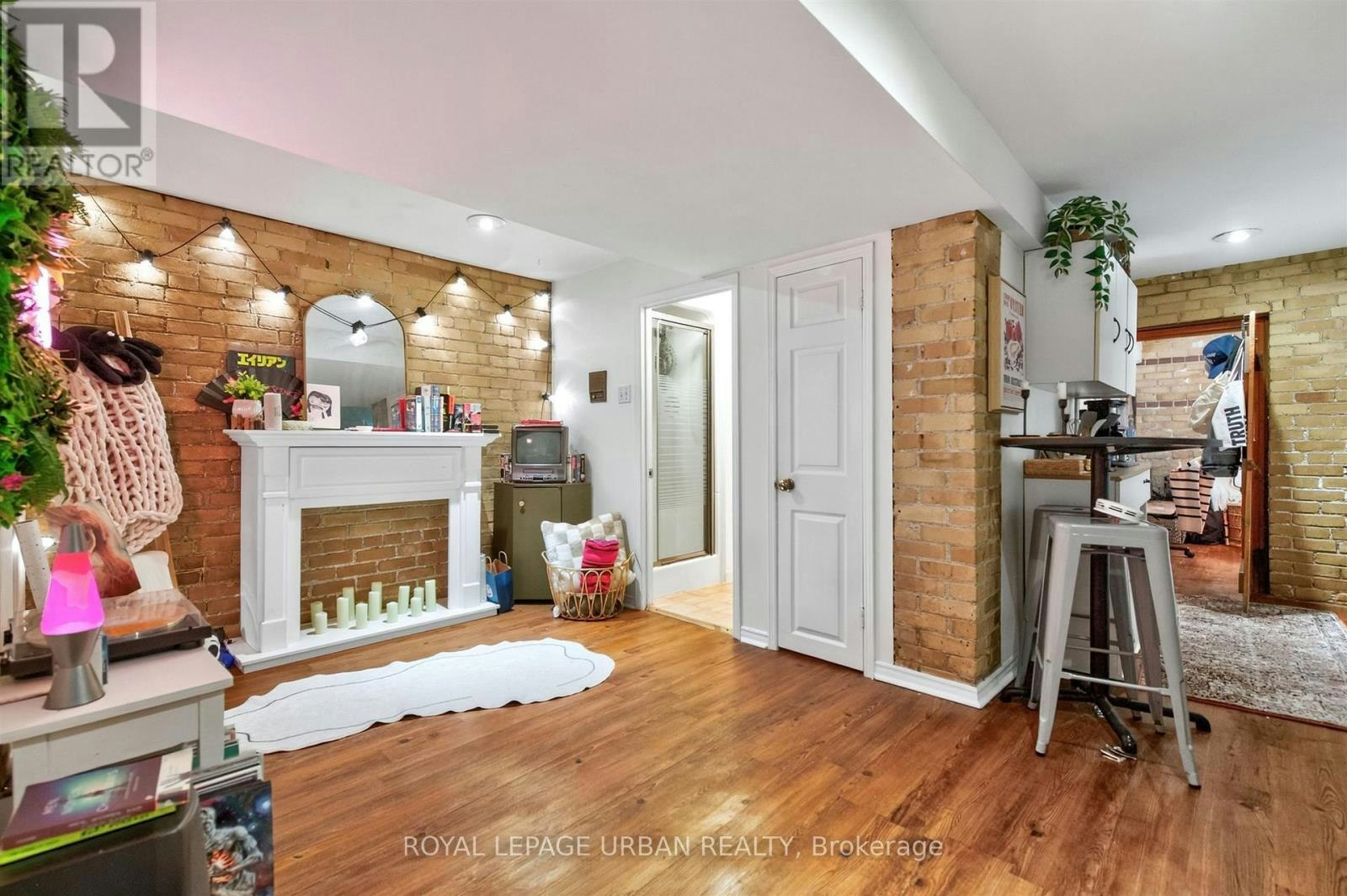 20 Cambridge Avenue, Toronto, ON, M4K 2L1 - 8