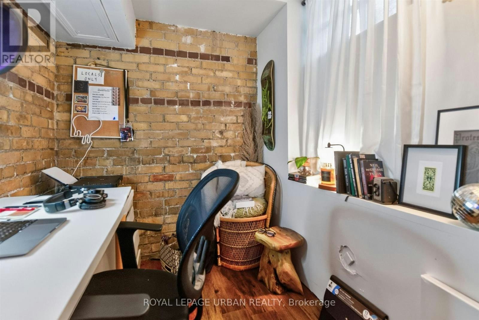 20 Cambridge Avenue, Toronto, ON, M4K 2L1 - 16
