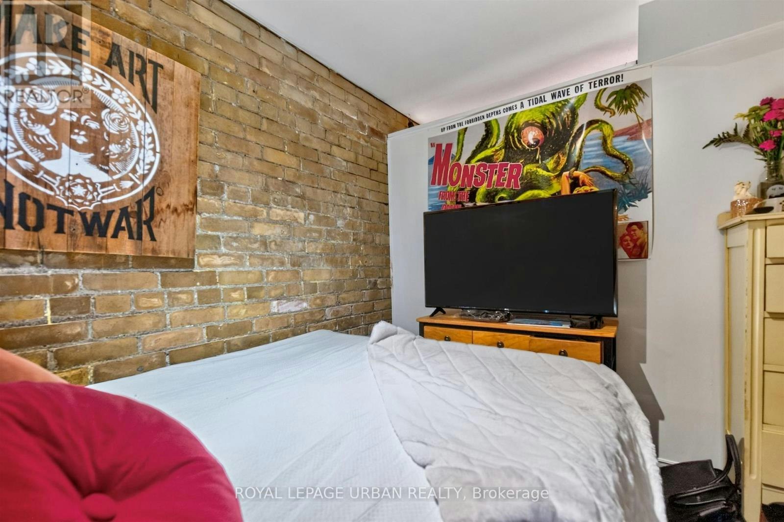 20 Cambridge Avenue, Toronto, ON, M4K 2L1 - 19