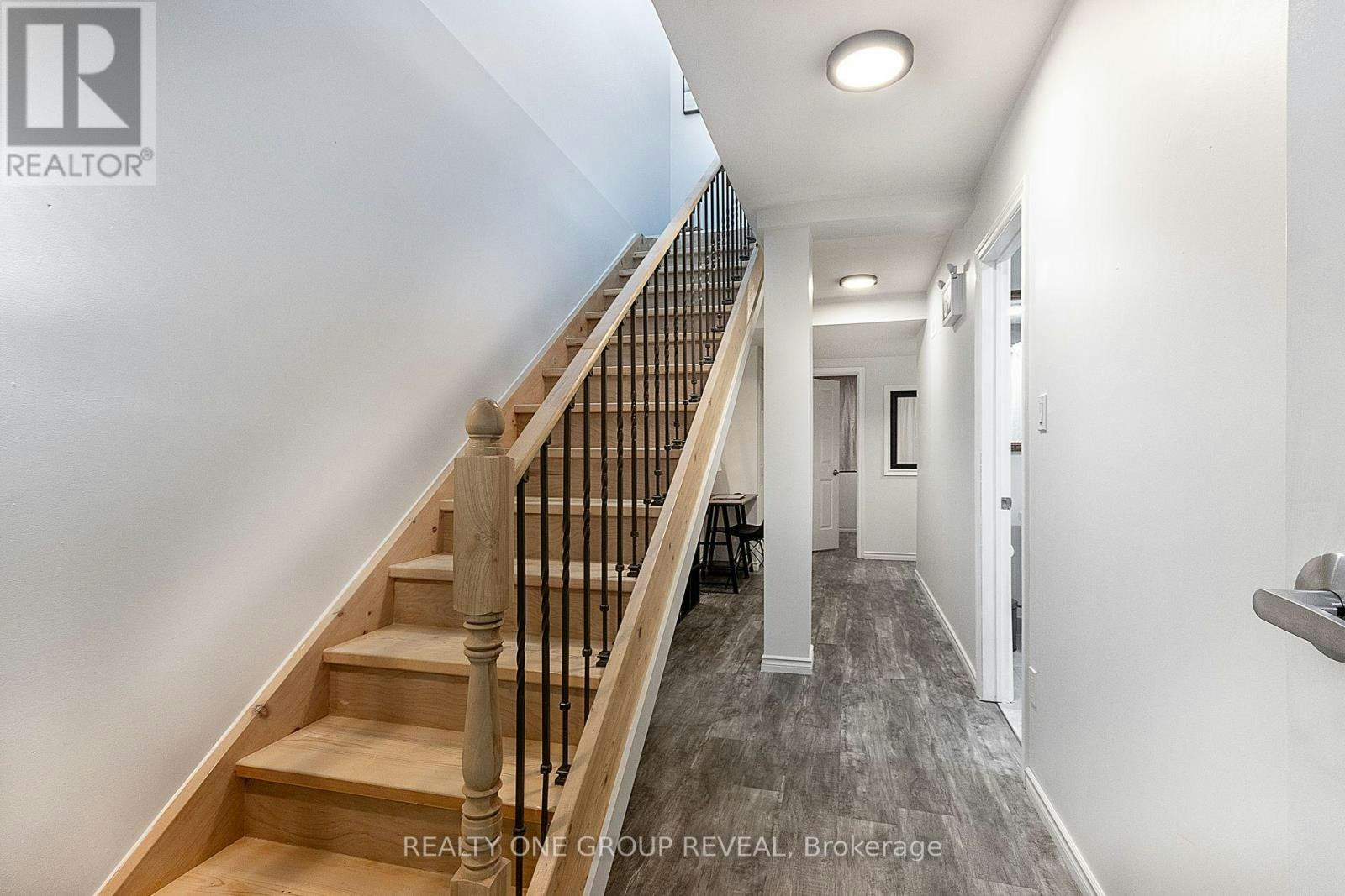 LOWER-524 Simcoe Street S, Oshawa, ON, L1H 4J8 - 12