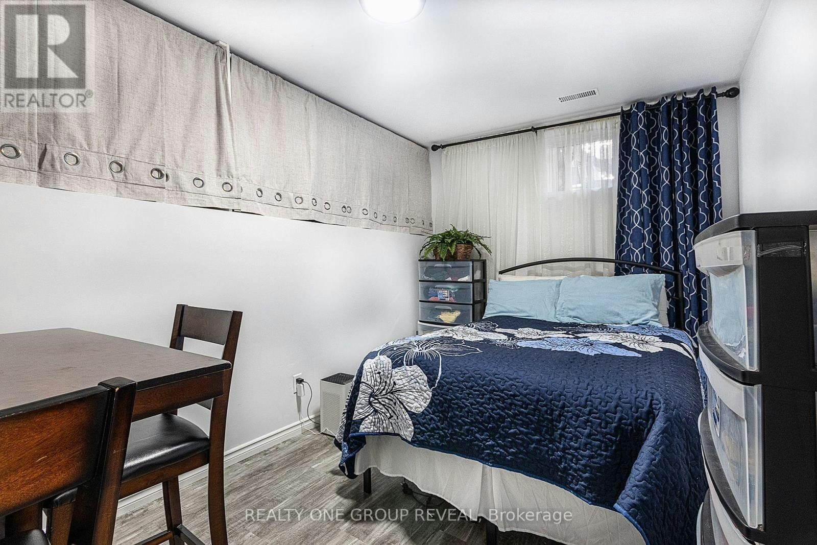 LOWER-524 Simcoe Street S, Oshawa, ON, L1H 4J8 - 9