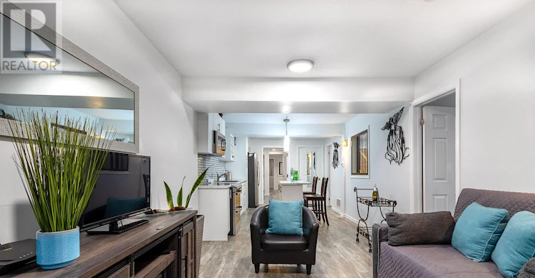 LOWER-524 Simcoe Street S, Oshawa, ON, L1H 4J8 - 2