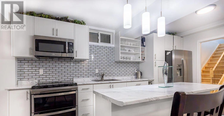 LOWER-524 Simcoe Street S, Oshawa, ON, L1H 4J8 - 4