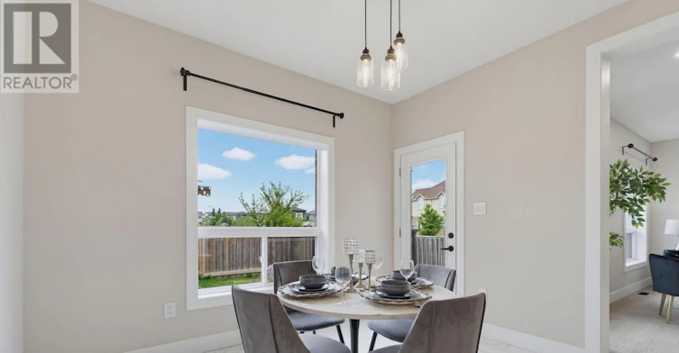 UPPER UNIT-2023 Jubilee Drive, London, ON, N6G 0H7 - 17
