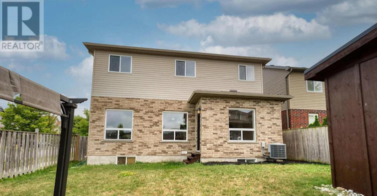 UPPER UNIT-2023 Jubilee Drive, London, ON, N6G 0H7 - 37