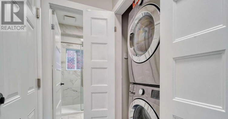 UPPER UNIT-2023 Jubilee Drive, London, ON, N6G 0H7 - 34