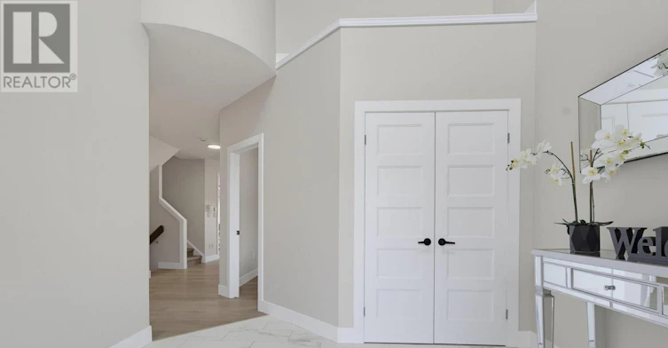 UPPER UNIT-2023 Jubilee Drive, London, ON, N6G 0H7 - 3