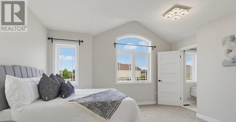 UPPER UNIT-2023 Jubilee Drive, London, ON, N6G 0H7 - 30