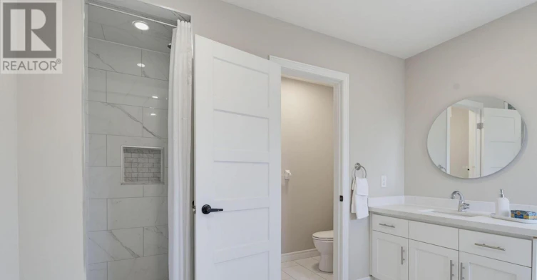 UPPER UNIT-2023 Jubilee Drive, London, ON, N6G 0H7 - 23