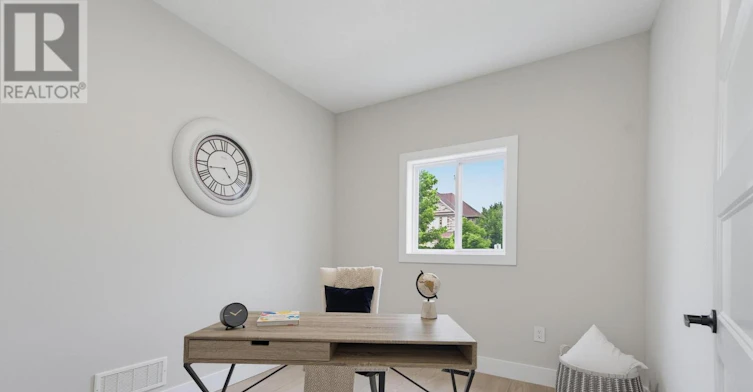 UPPER UNIT-2023 Jubilee Drive, London, ON, N6G 0H7 - 6