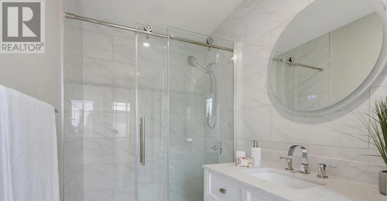 UPPER UNIT-2023 Jubilee Drive, London, ON, N6G 0H7 - 32