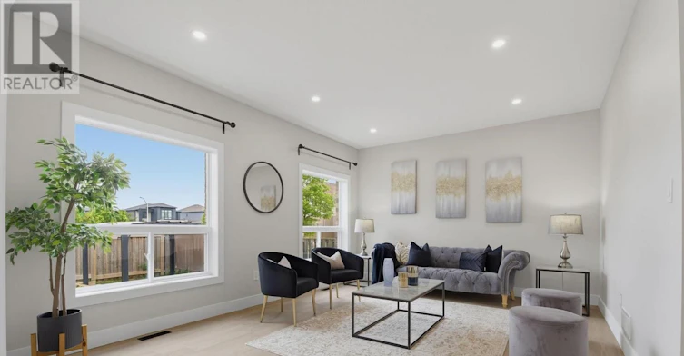 UPPER UNIT-2023 Jubilee Drive, London, ON, N6G 0H7 - 10