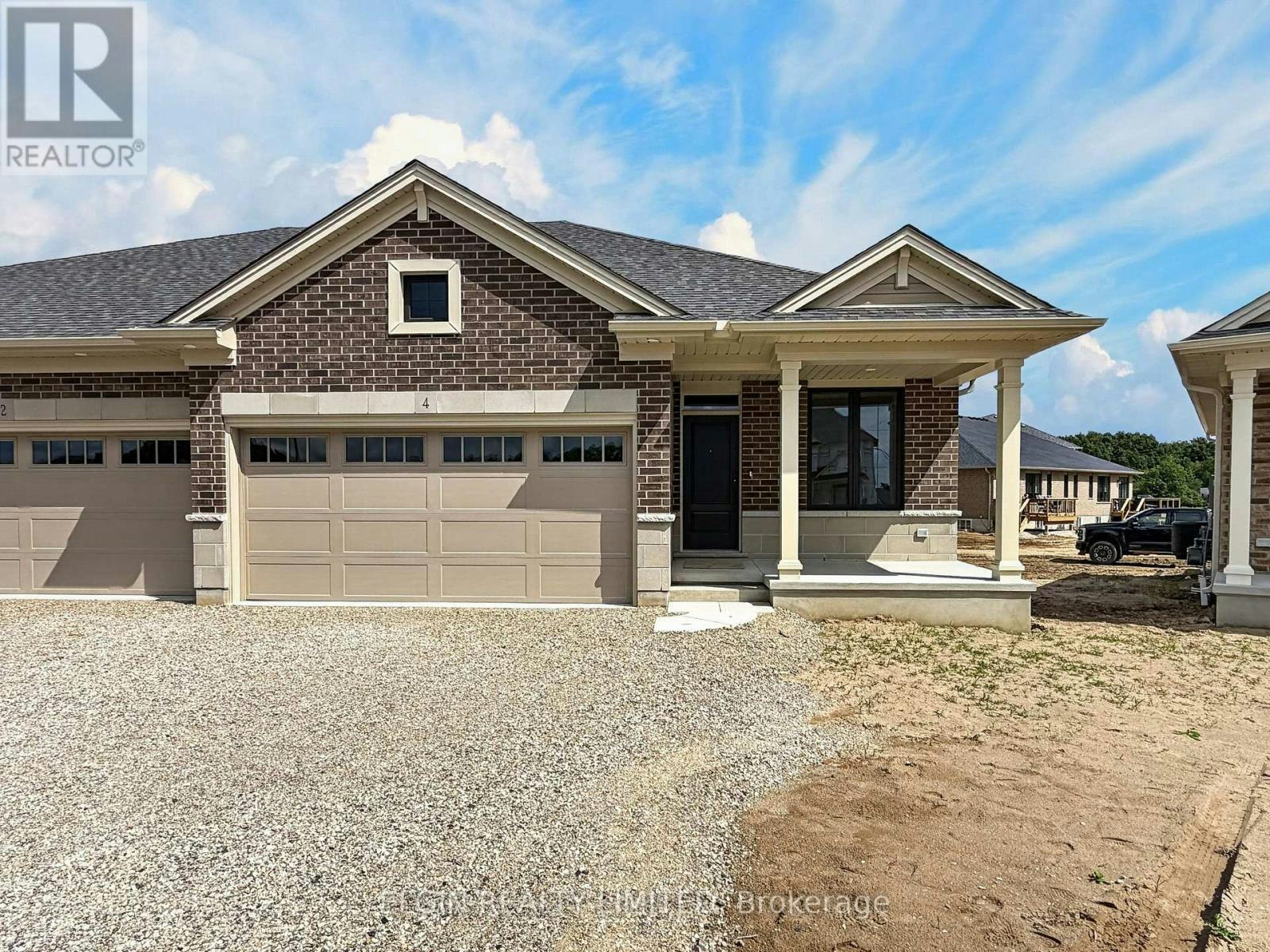 4 Thomas Court, Port Stanley, ON, N5P 0E5