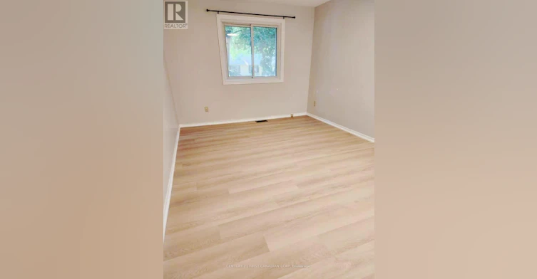 UPPER LEVEL-711 Algoma Avenue, London, ON, N5X 1W4 - 14