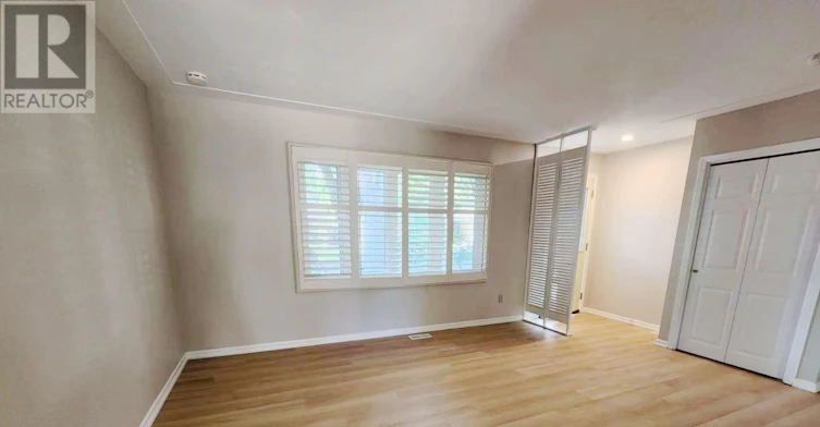 UPPER LEVEL-711 Algoma Avenue, London, ON, N5X 1W4 - 5