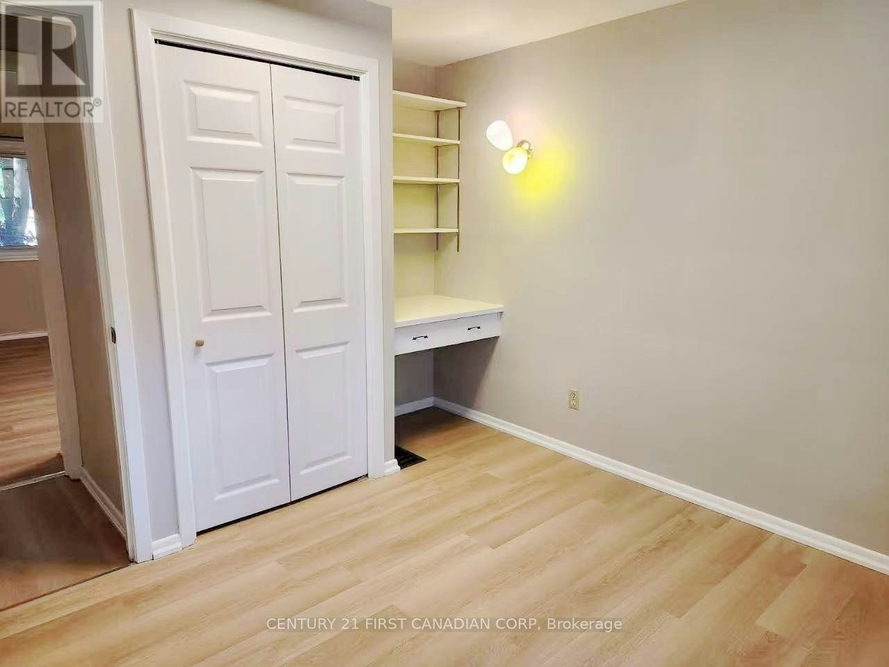 UPPER LEVEL-711 Algoma Avenue, London, ON, N5X 1W4 - 15